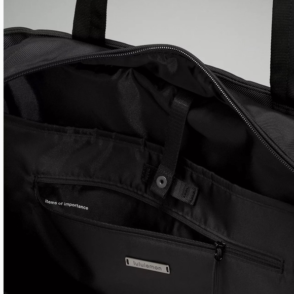 New Lululemon Go Getter Bag 2.0 25L - Picture 3 of 12